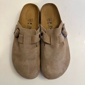Birkenstock Taupe Suede Boston Clogs - Slip-On Men’s Sandals